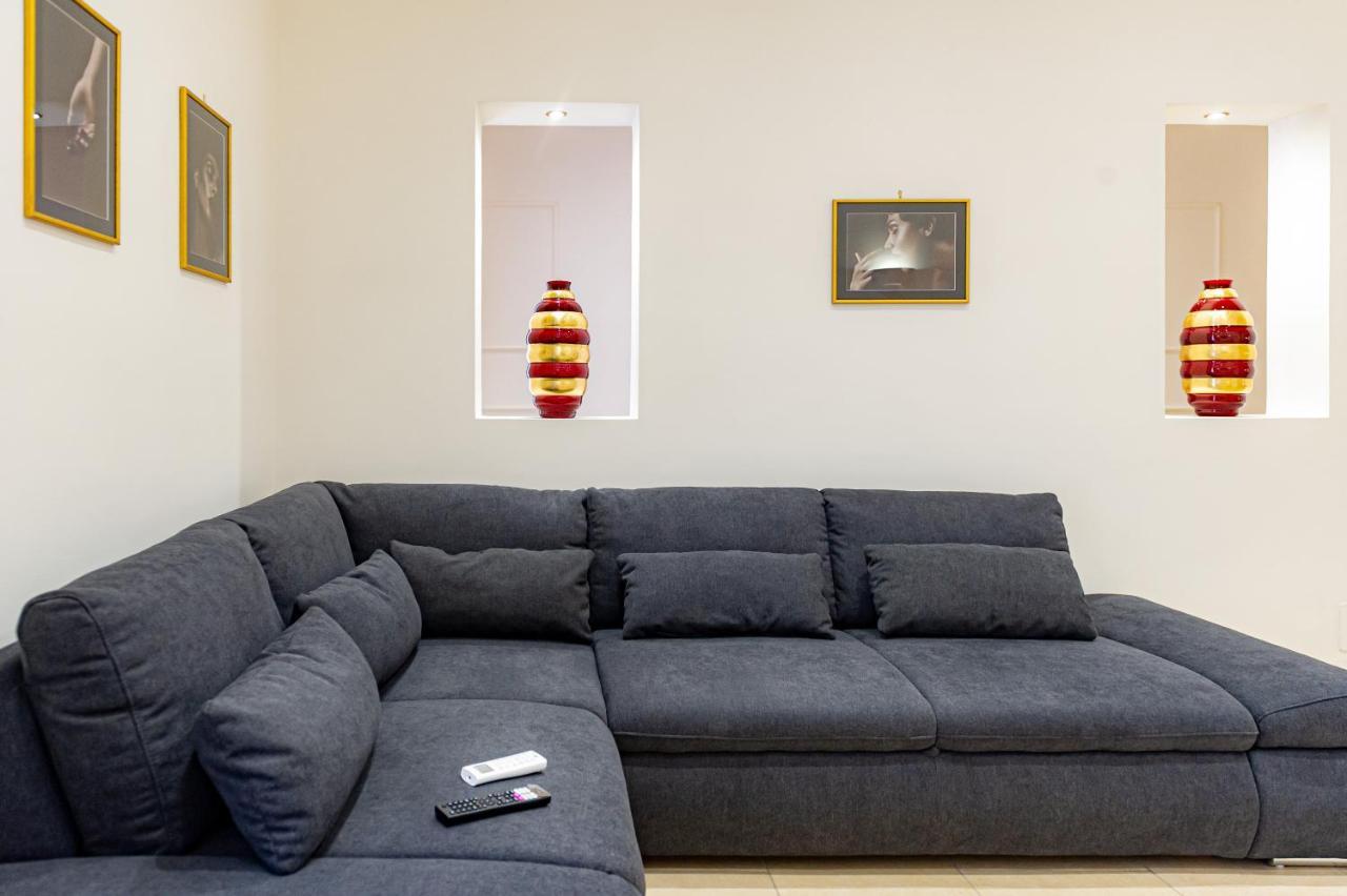 Internotre Luxury Apartment Bari Buitenkant foto