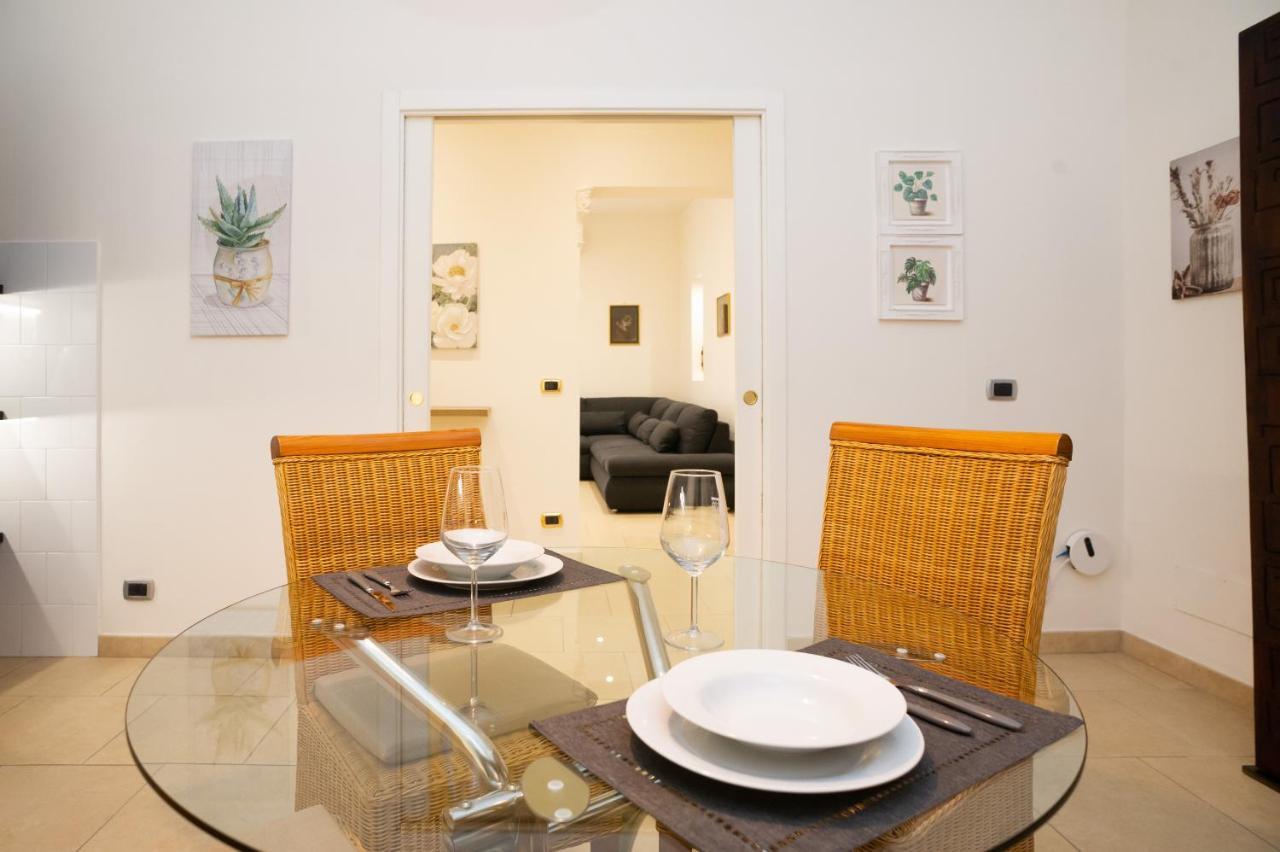 Internotre Luxury Apartment Bari Buitenkant foto