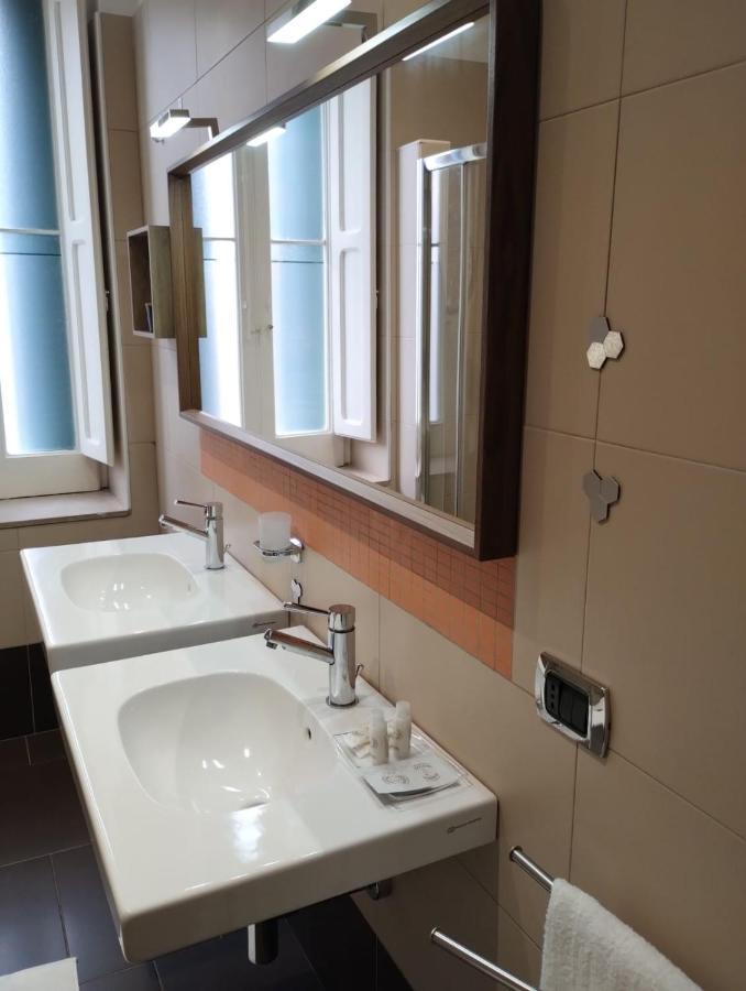 Internotre Luxury Apartment Bari Buitenkant foto